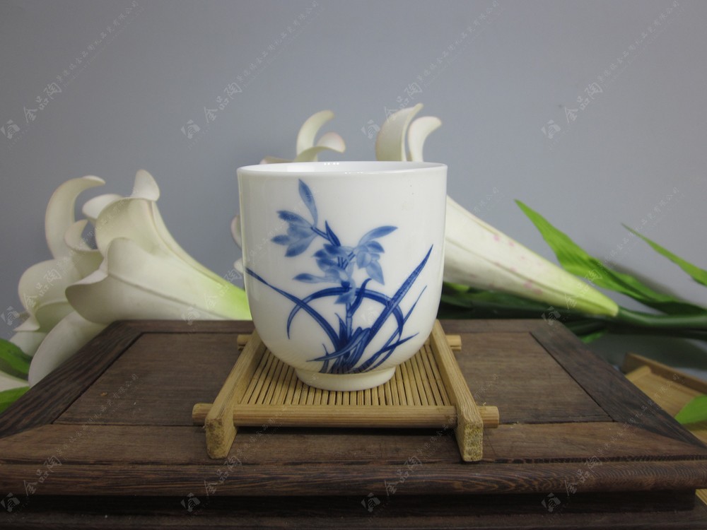 7头青花茶具--兰花