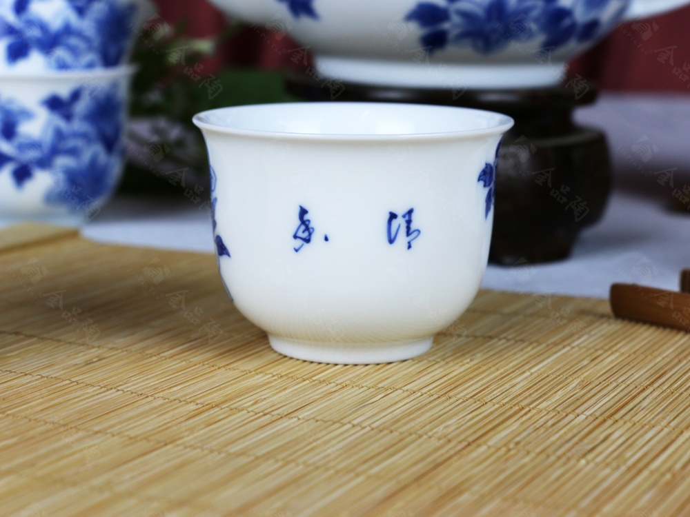 7头手绘青花茶具--芬芳