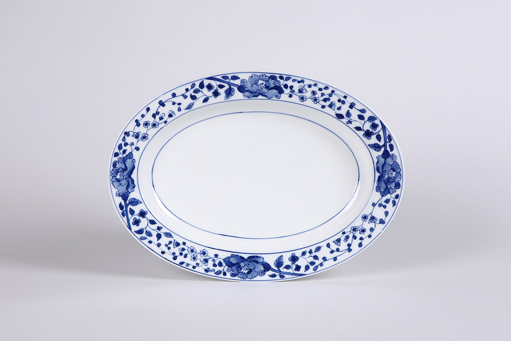 56头手绘釉下青花花满园中餐具