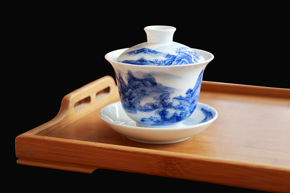 1头手绘山水盖碗