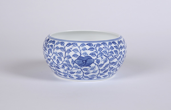 28头手绘青花茶具(缠枝莲)